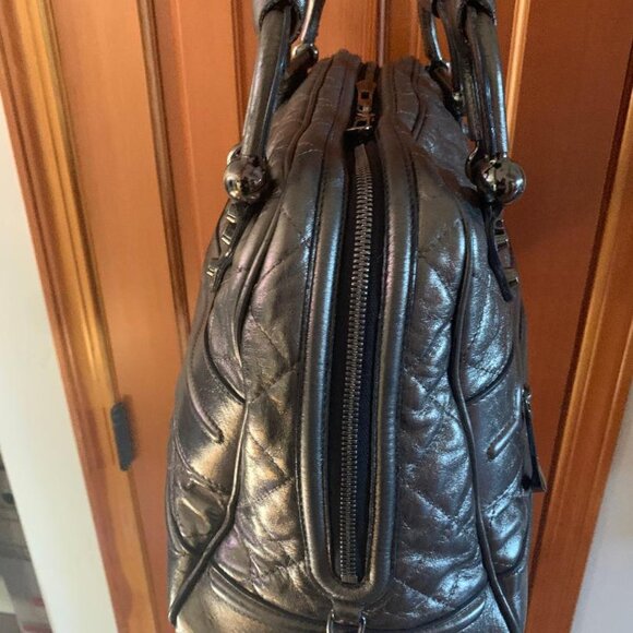 Burberry Prorsum Quilted Silver Metallic Leather Shoulder Bag - Picture 5 of 9